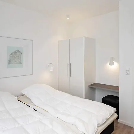 8 Person In * Wendtorf