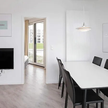 8 Person In Lägenhet *